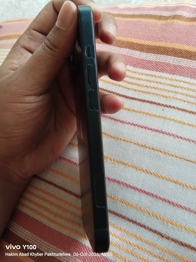 Apple iPhone 14 1