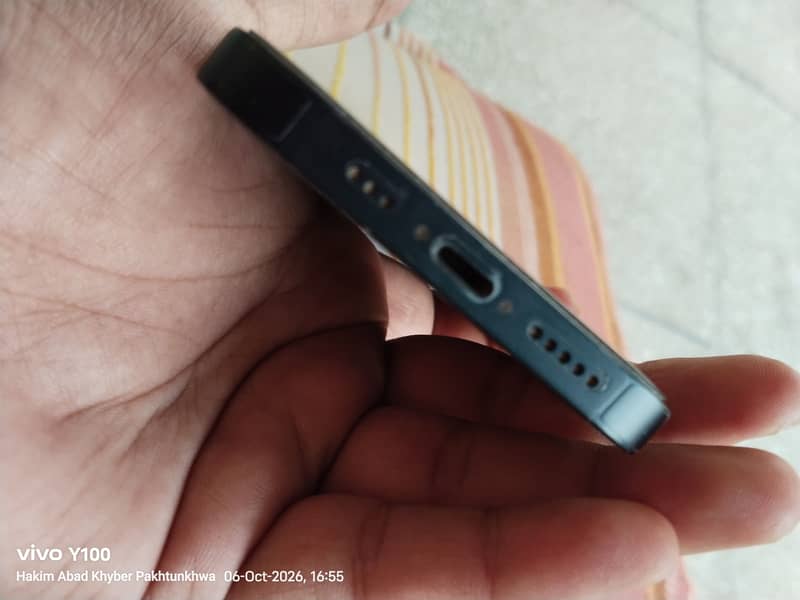 Apple iPhone 14 5