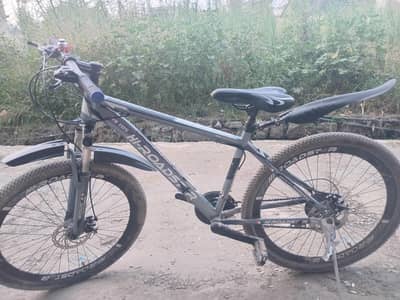 Mountain Bike 3×8 Gears, disc brake, Hi-Roadstar, Shimano. Gear cycle