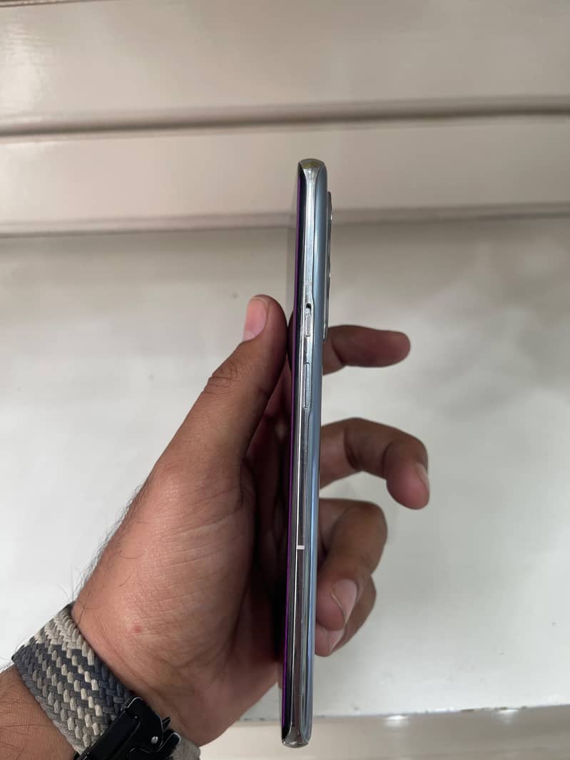 One Plus 9 Pro 3