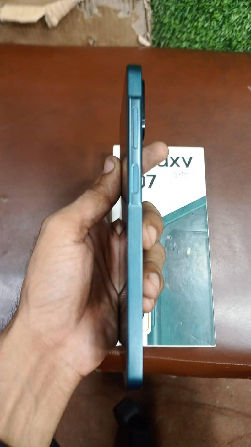 Samsung Mobile A07 2
