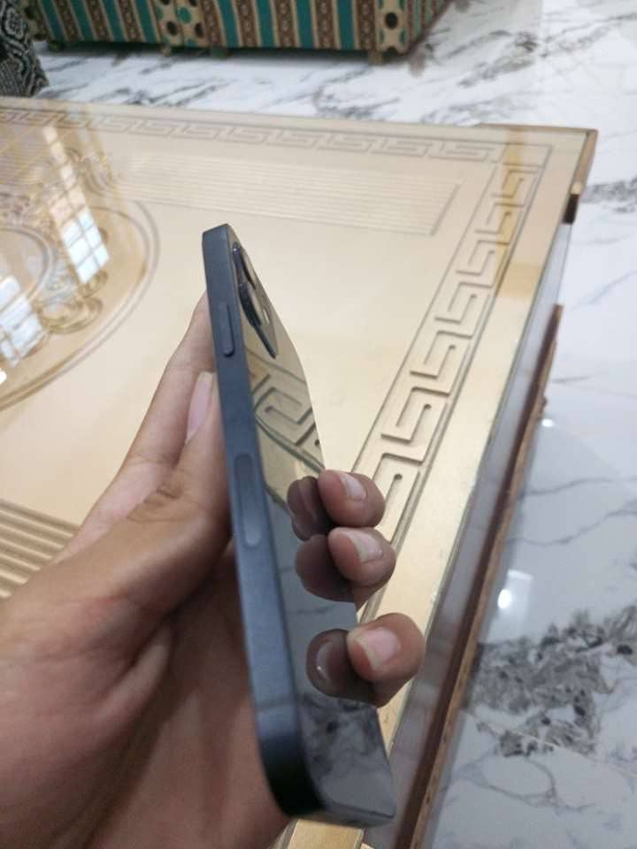 IPhone 12 10/10 7