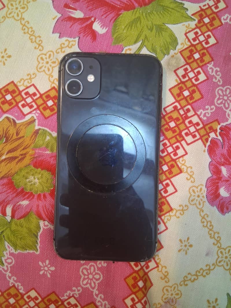 Apple iPhone 11 0