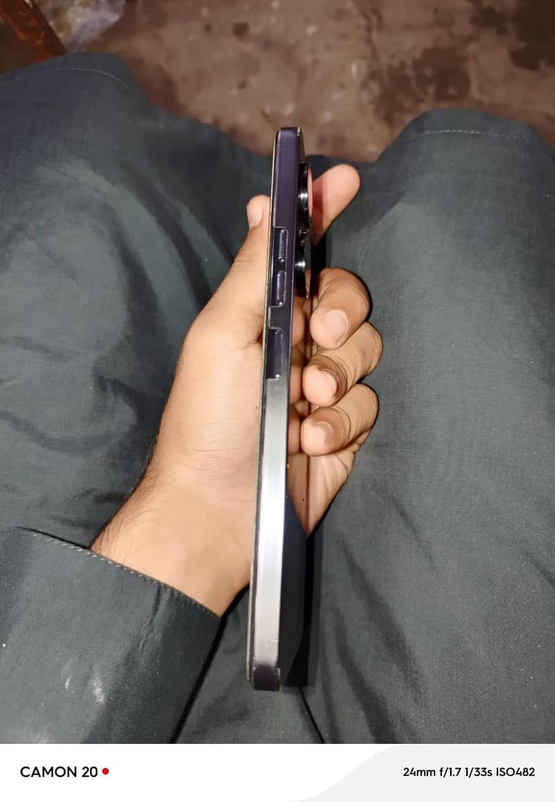 Tecno CAMON 20 2
