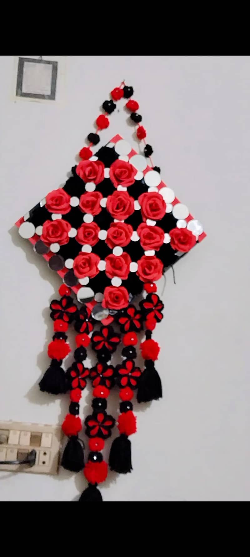 wallhanging 0