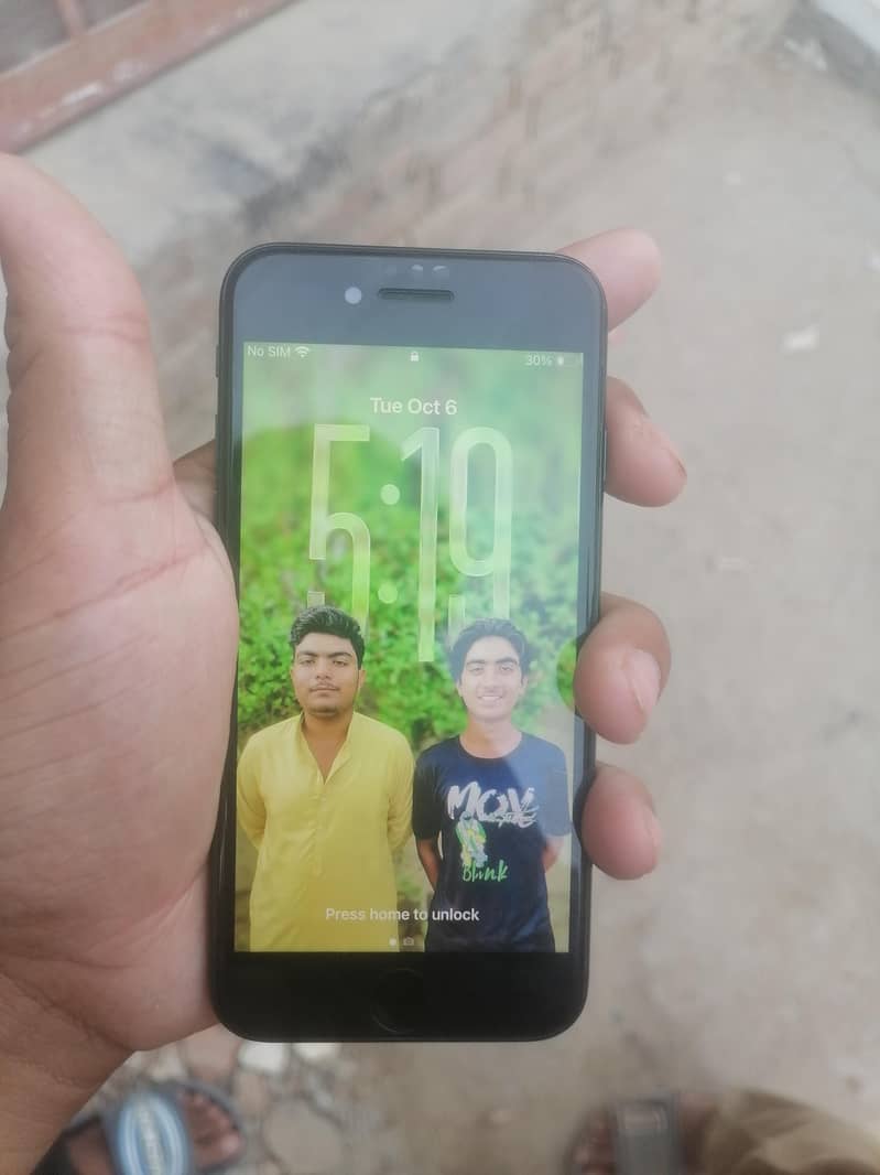 Apple iPhone SE 4