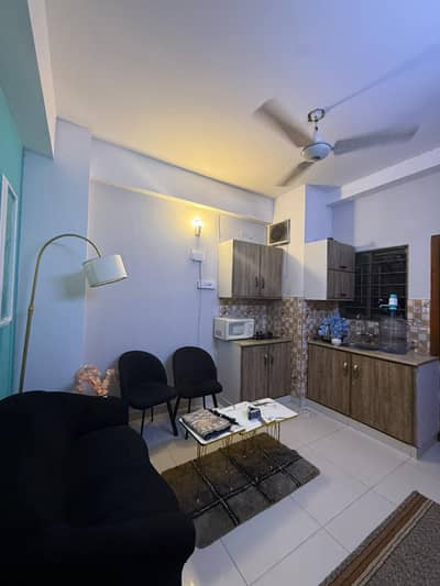 1 bed fully furnished apartment available for rent on monthly basis