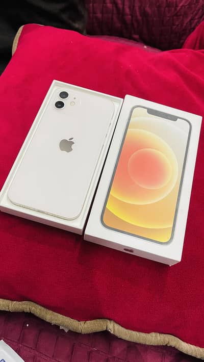 Iphone 12 128gb 10/10 zero (first owner)