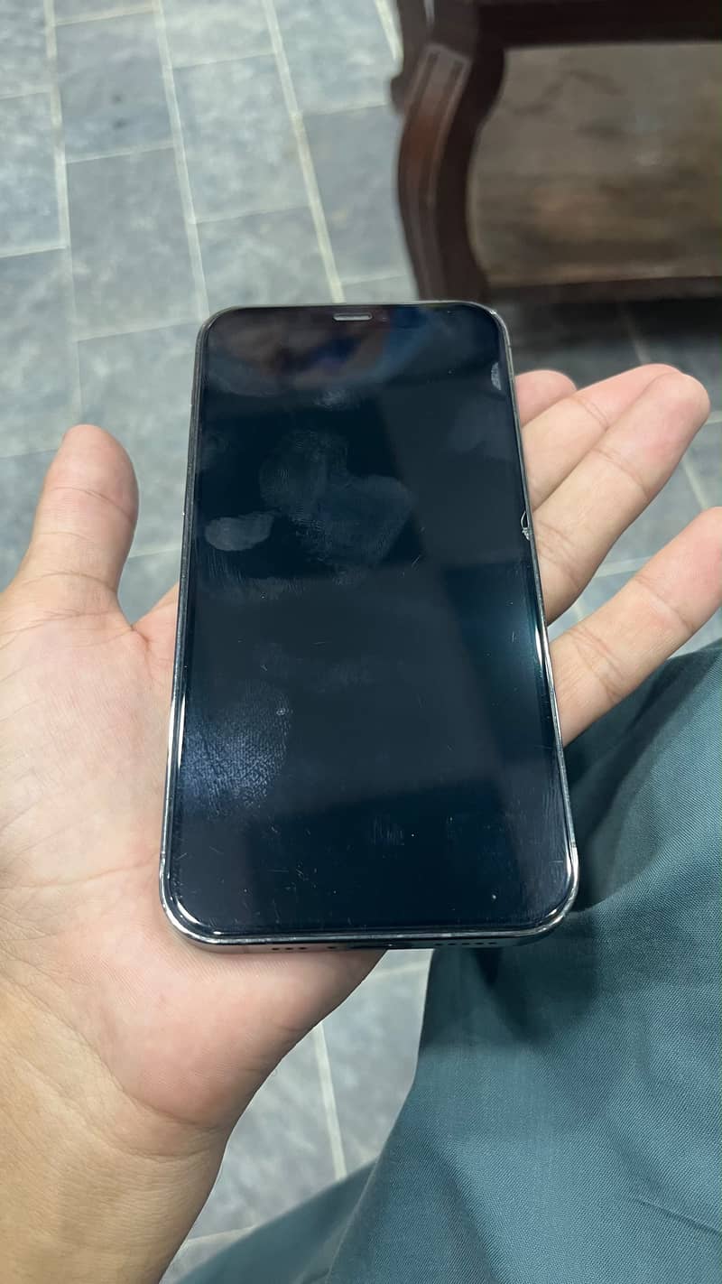 Apple iPhone 12 Pro 3