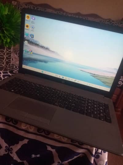 HP laptop 2 GB grphic card 8 GB RAM 168 storage AZSM123