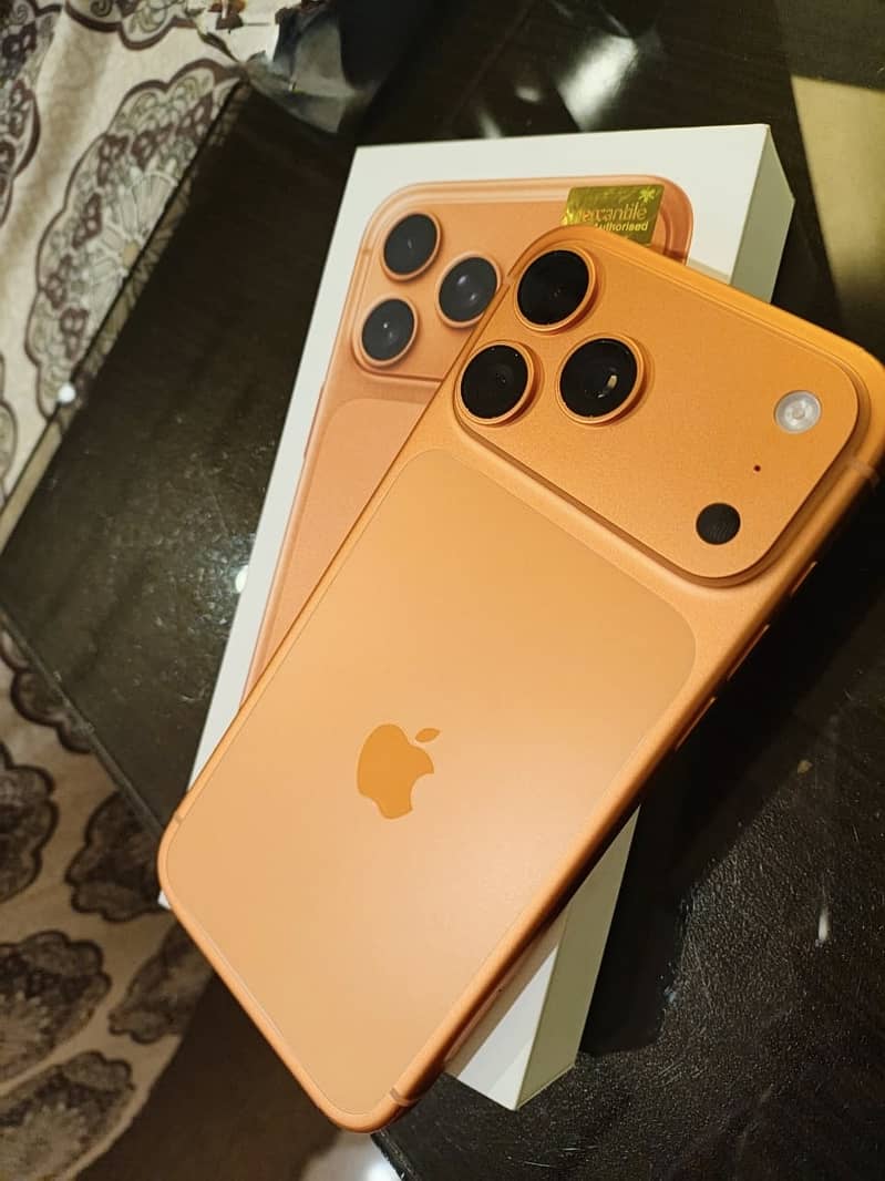 Apple iPhone 17 Pro Max 0