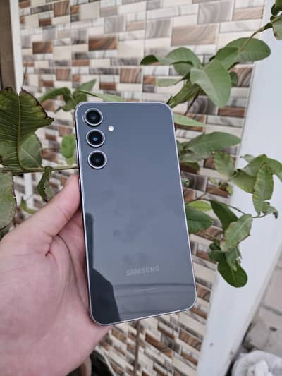 Samsung Mobile S23 FE