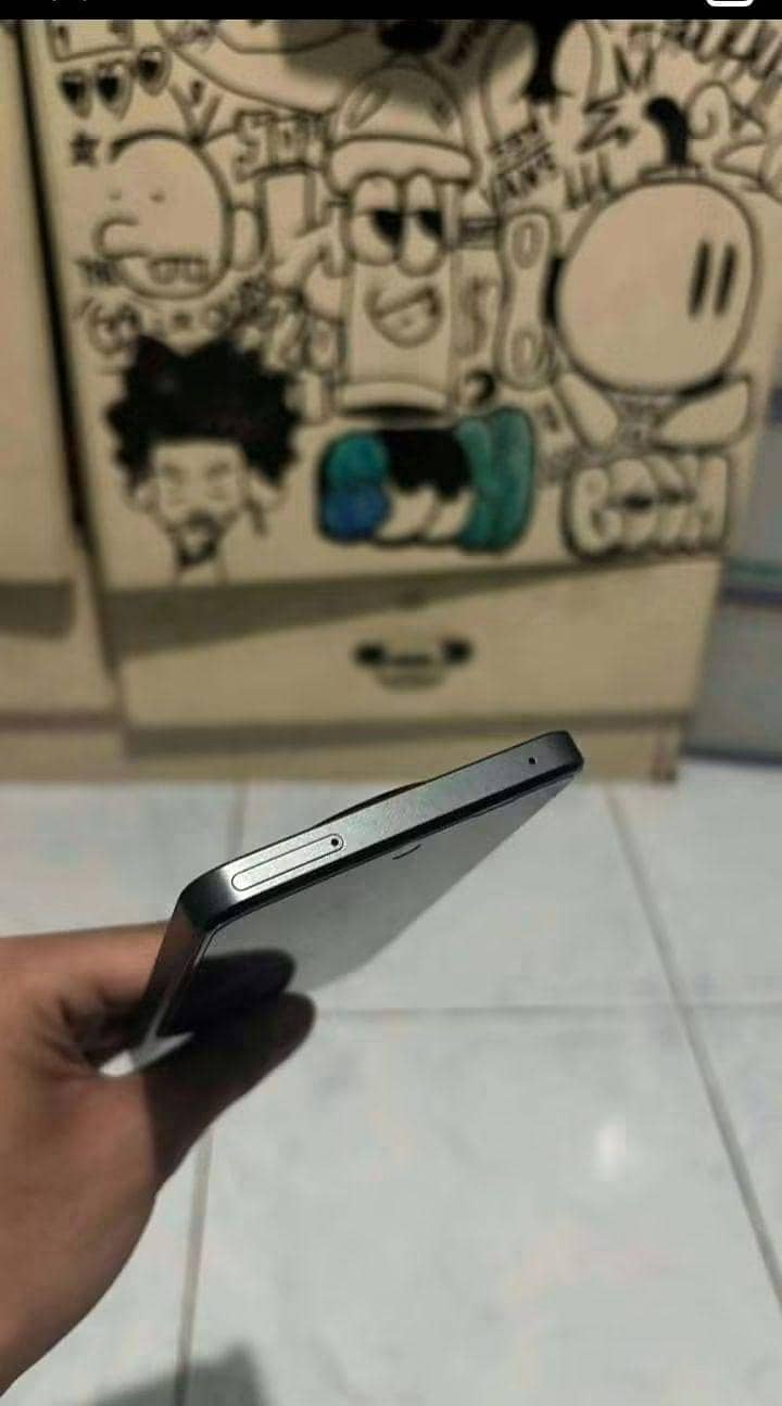 Realme 12x 4
