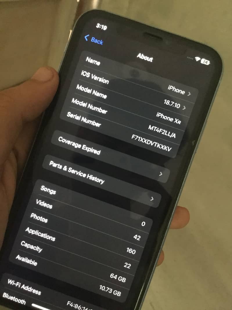 Apple iPhone XR 4