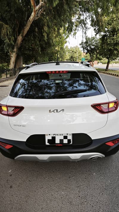 KIA STONIC EX+ 2025 Total Genuine