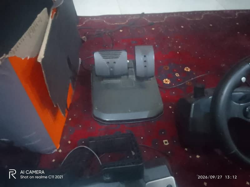 steering wheel 1