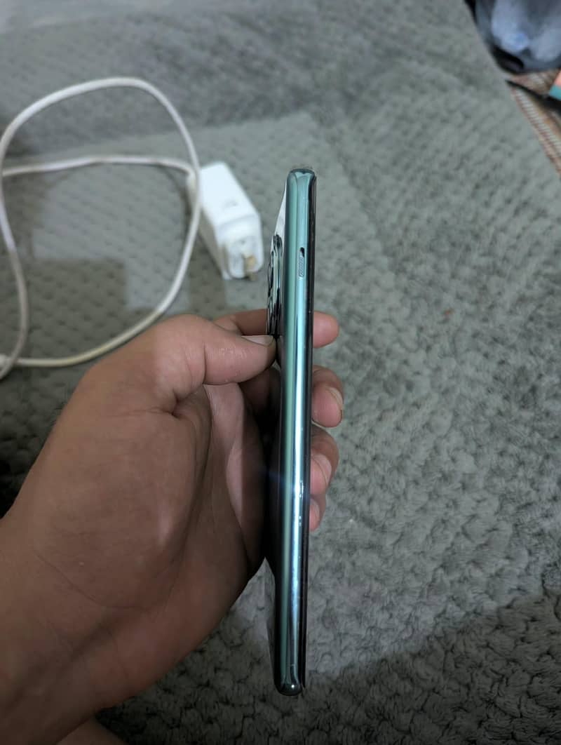 One Plus Ace 2 Pro 2