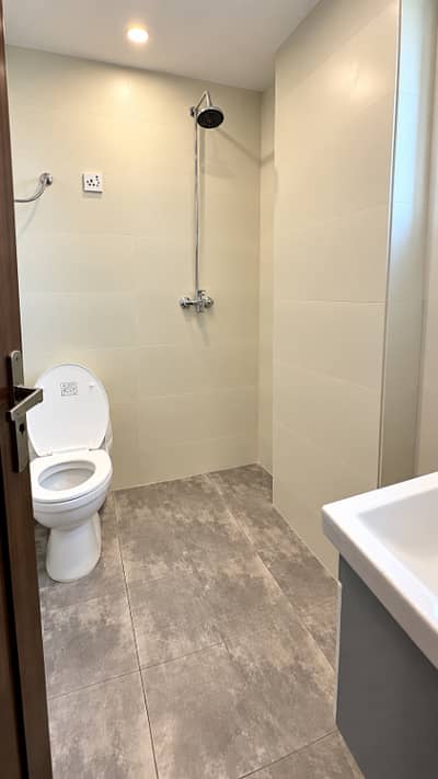 **ONE-BED STUDIO APARTMENT FOR RENT BAHRIA TOWN LAHORE**