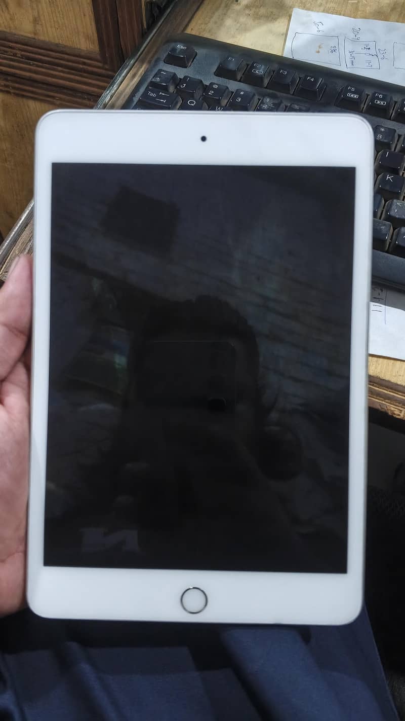 IPAD mini 5 1