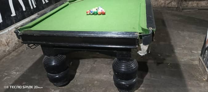 shender snoker table 4/8