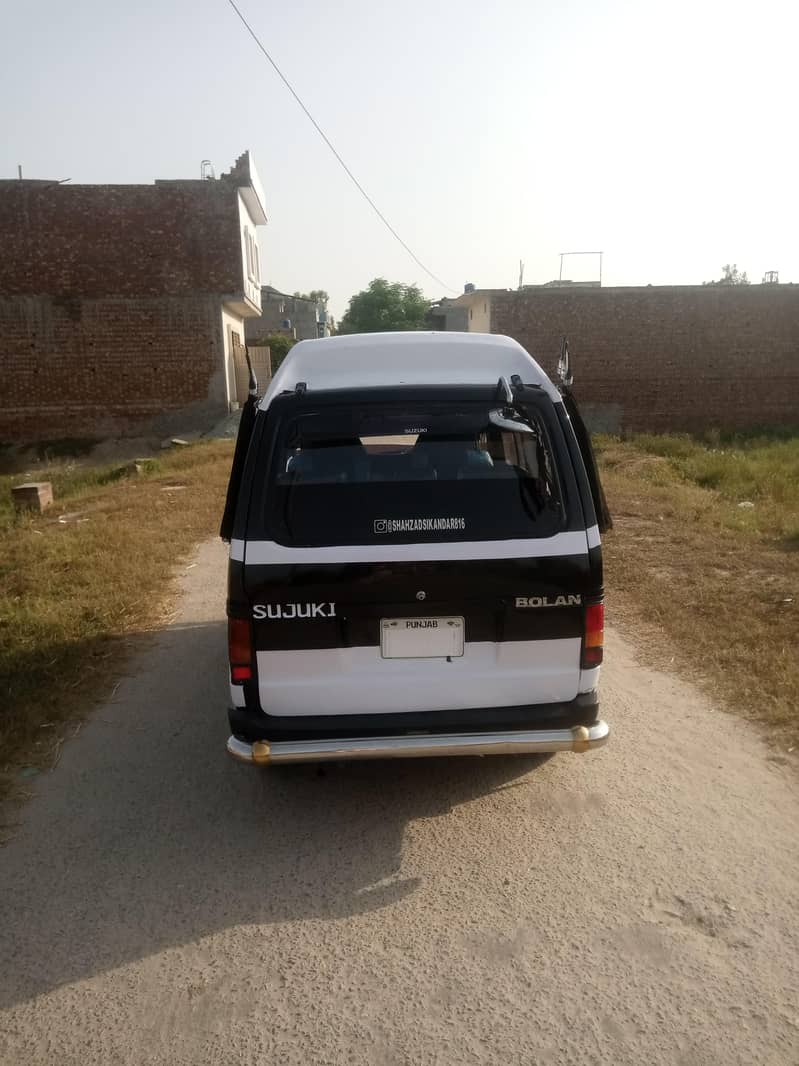 Suzuki Bolan 2012 8