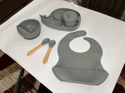 Silicone baby feeding sets