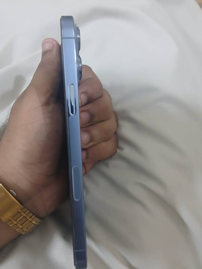 Apple iPhone 13 Pro Max 5
