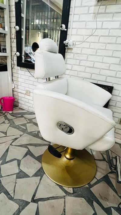 salon chairs