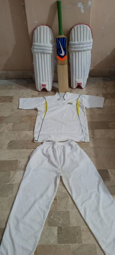 Complete Cricket Kit – Nike Bat, MRF Pads | Barely Used | Karachi