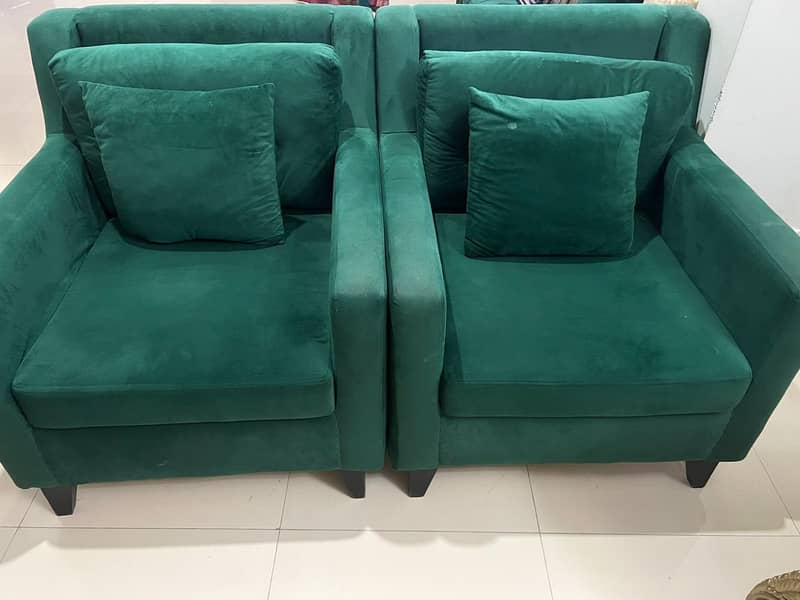 Sofa/chairs for sale 2