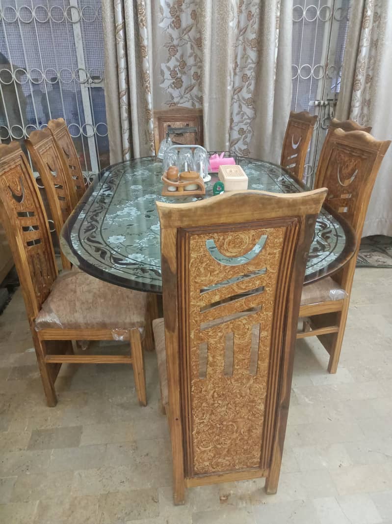 Dining table with 8 chairs 4