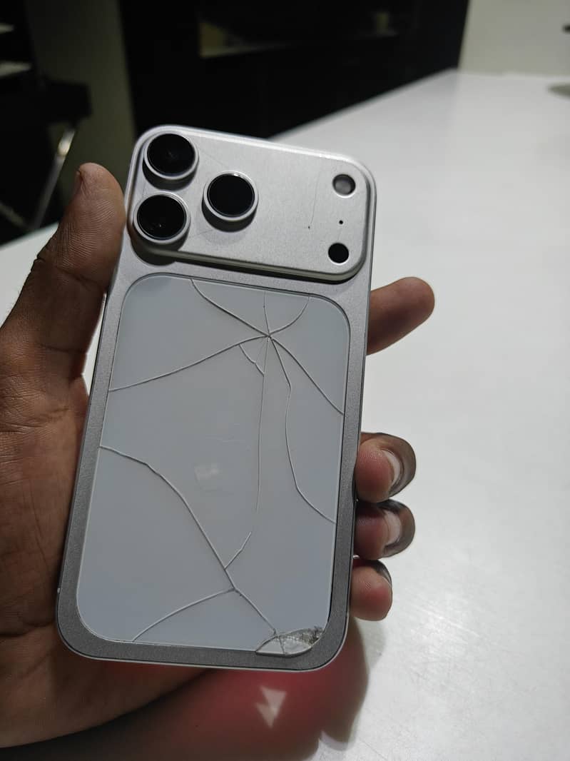 Apple iPhone XR 1