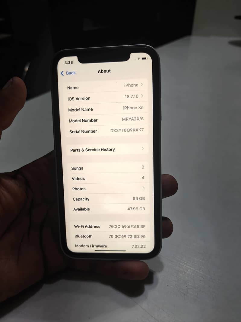 Apple iPhone XR 4