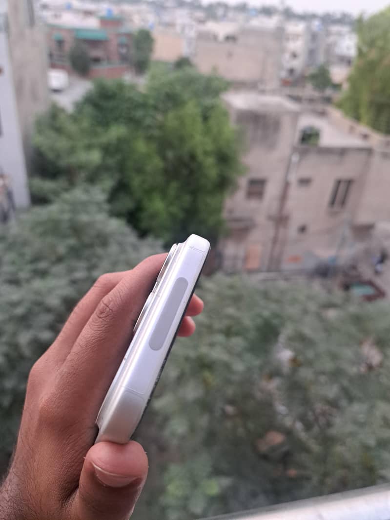 Apple iPhone 17 Pro Max 3