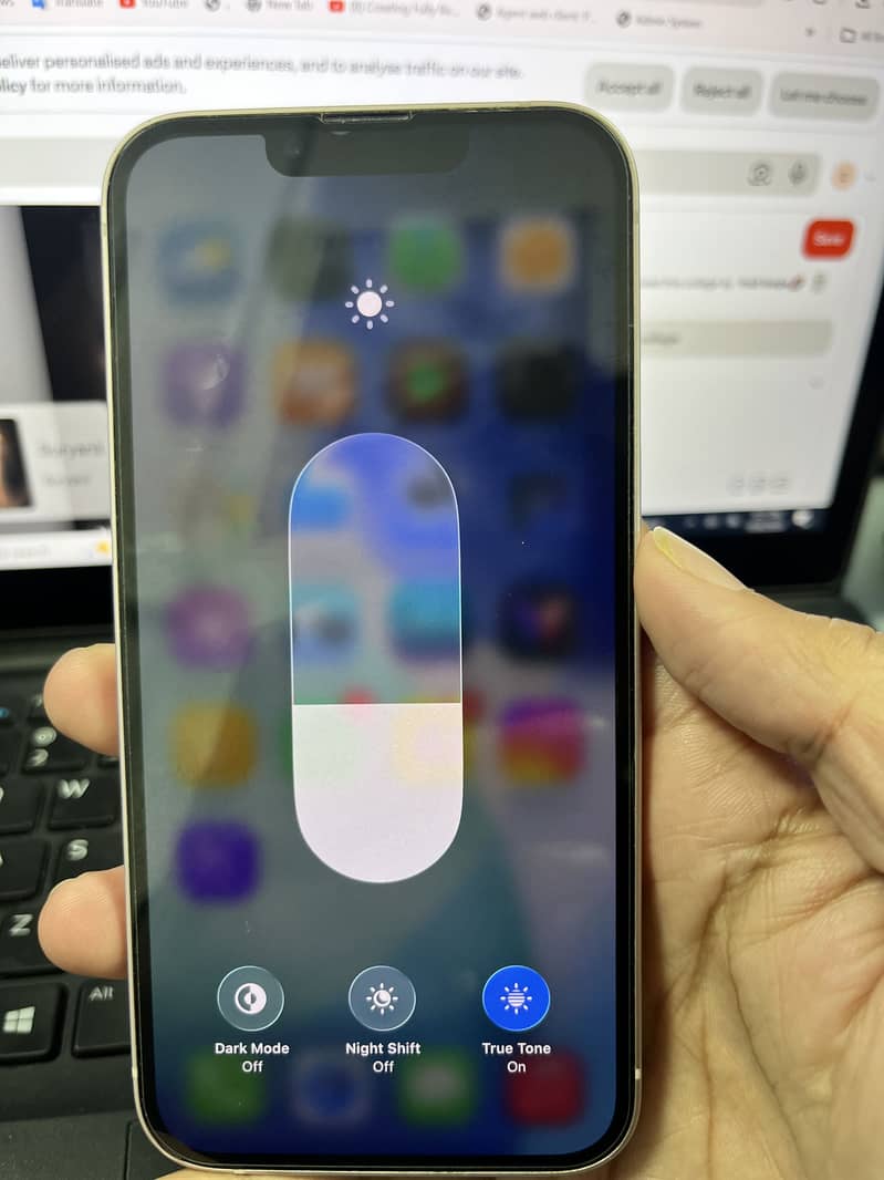 Apple iPhone 13 3