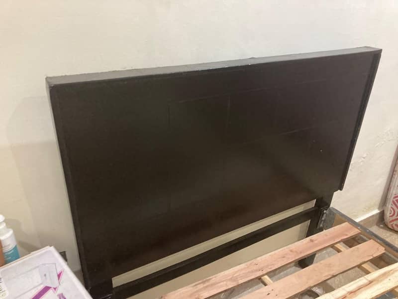 single bed 4