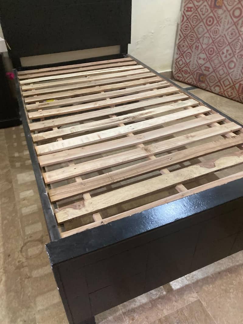single bed 6