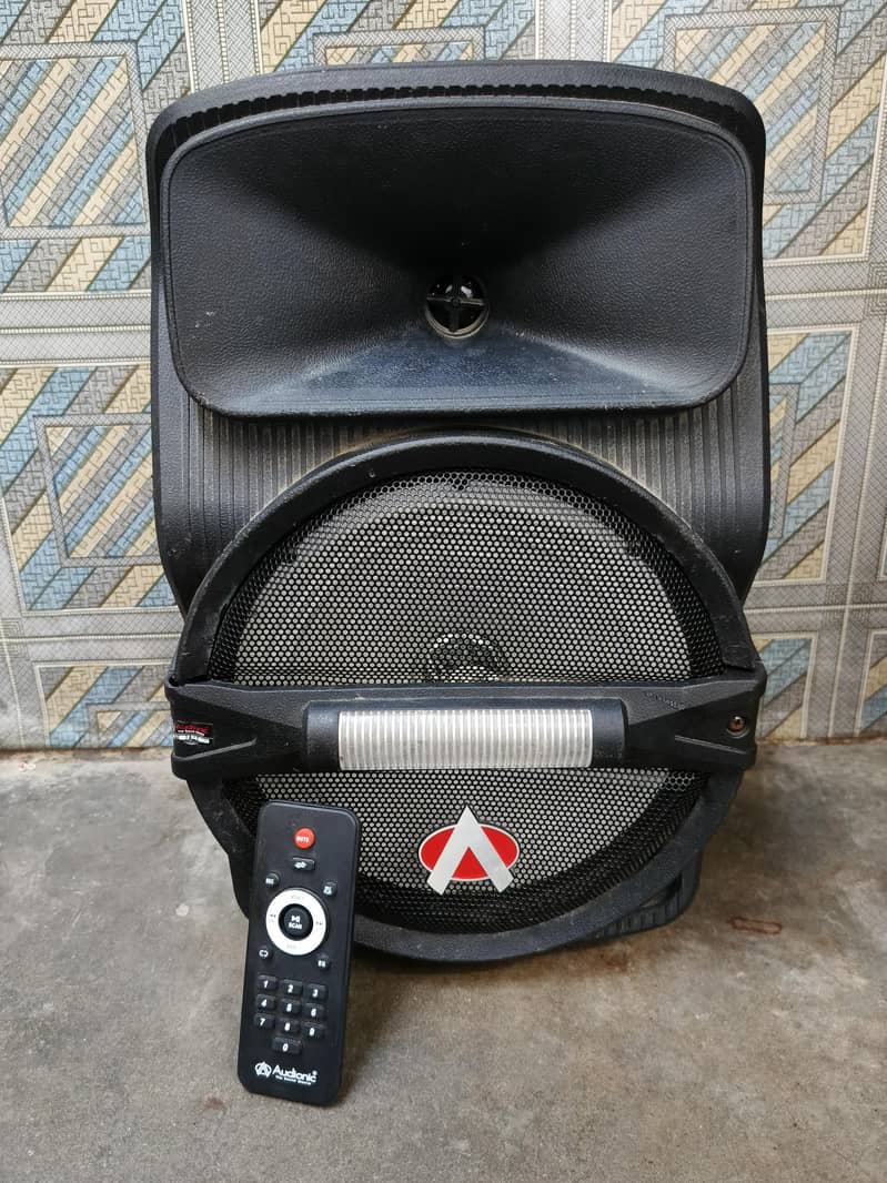Audionic Bluetooth speaker 1
