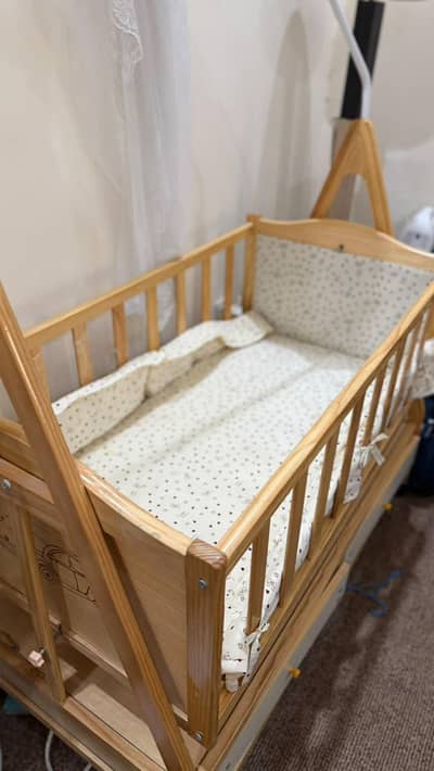 baby cot