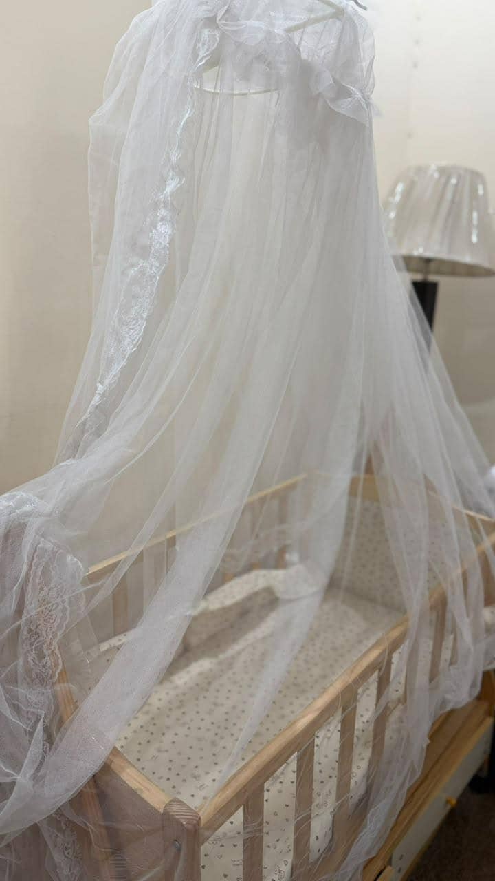 baby cot 2