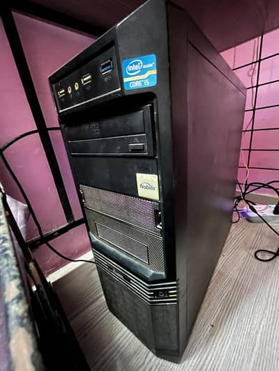 Gaming Pc: Ryzen 5 2600 Gigabyte A520M with Rx 5600xt 6gb GPU
