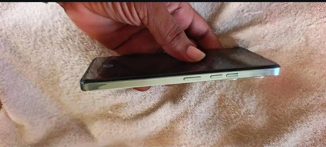 Tecno CAMON 20 Premier 2
