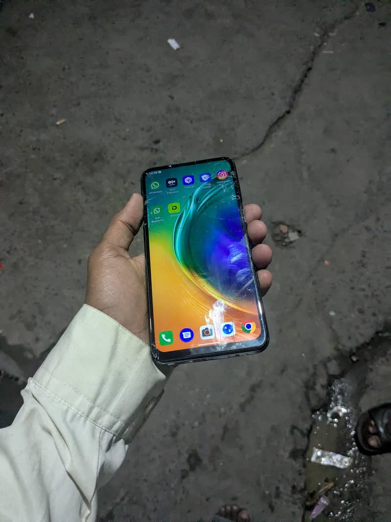 Tecno CAMON 15 Pro 0