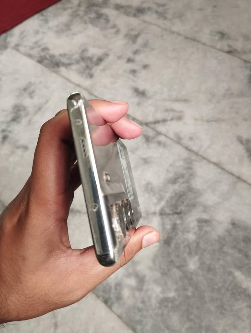 Tecno CAMON 40 Pro 6