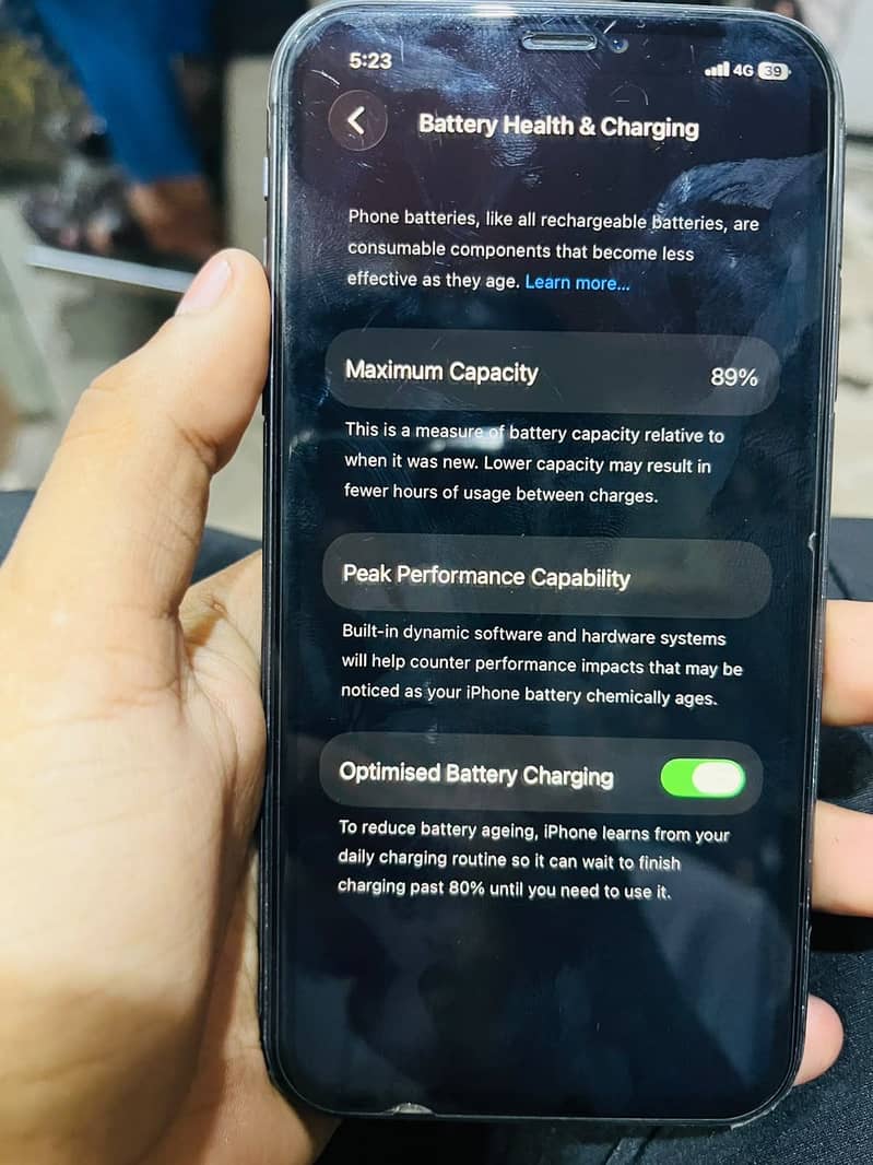 Apple iPhone 11 6