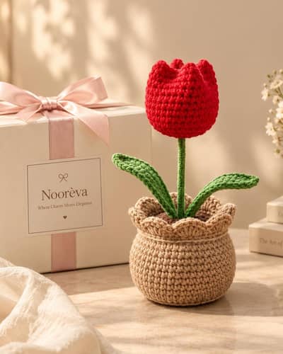 crochet tulip pot