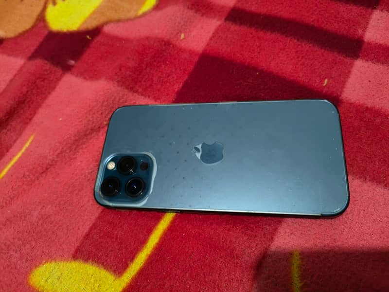 Apple iPhone 12 Pro Max 2
