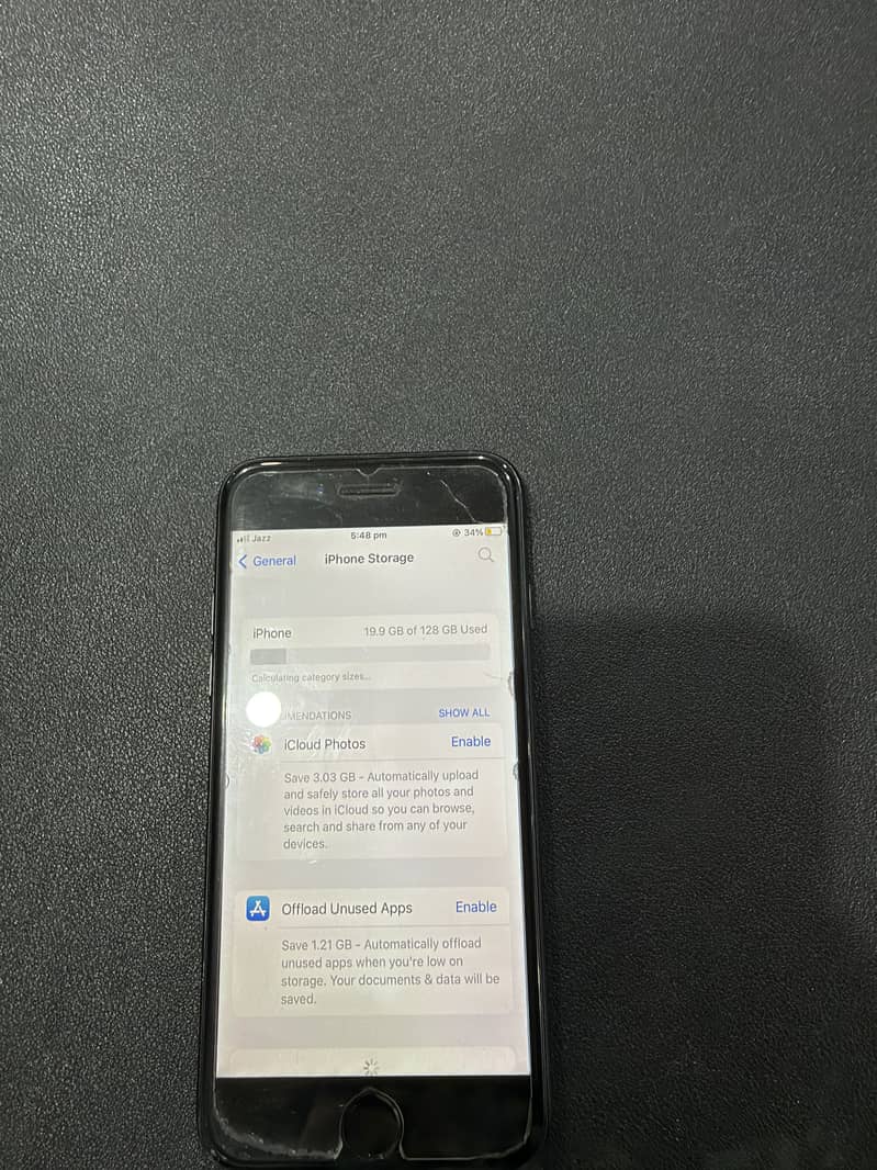 Apple iPhone 7 0
