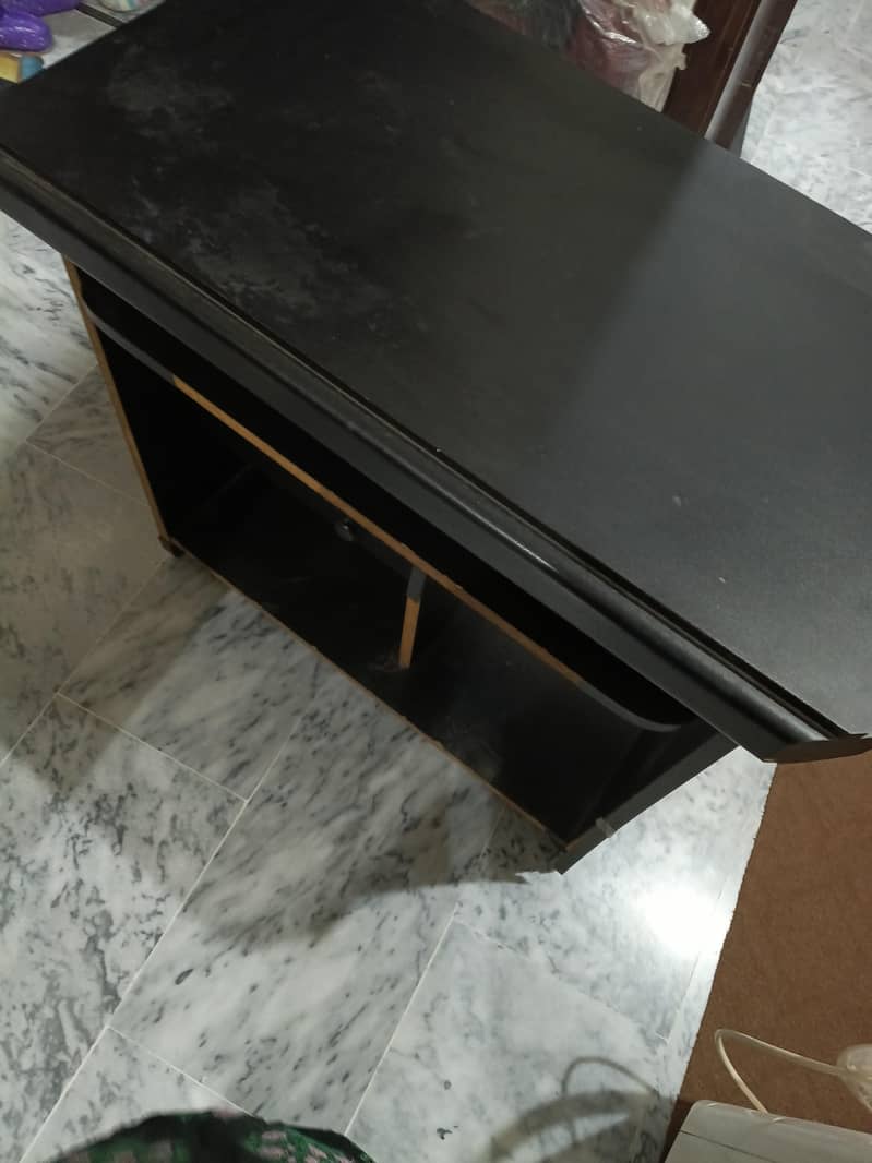 computer table 2