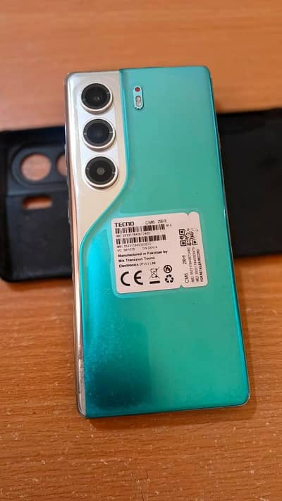 Tecno CAMON 40 Pro